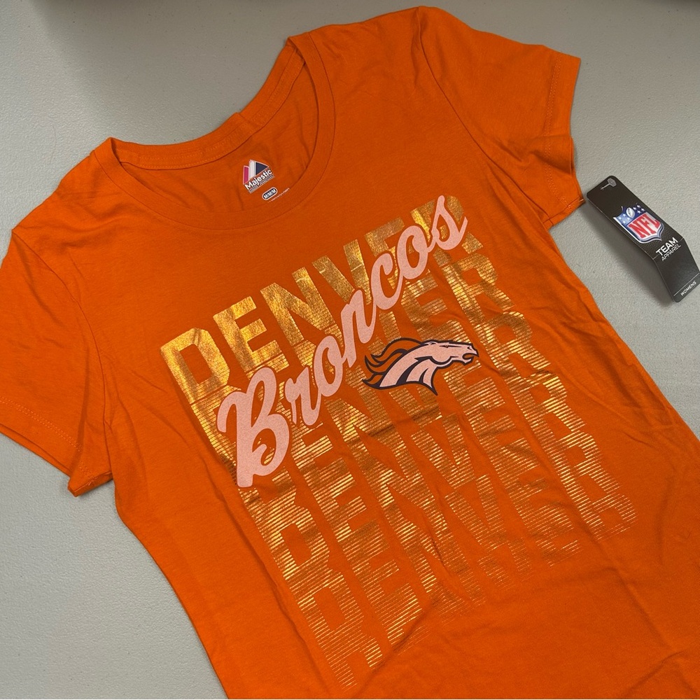 NFL Women's Majestic Franchise V Denver Broncos Tee Shirt Top Size Medium - Picture 2 of 8